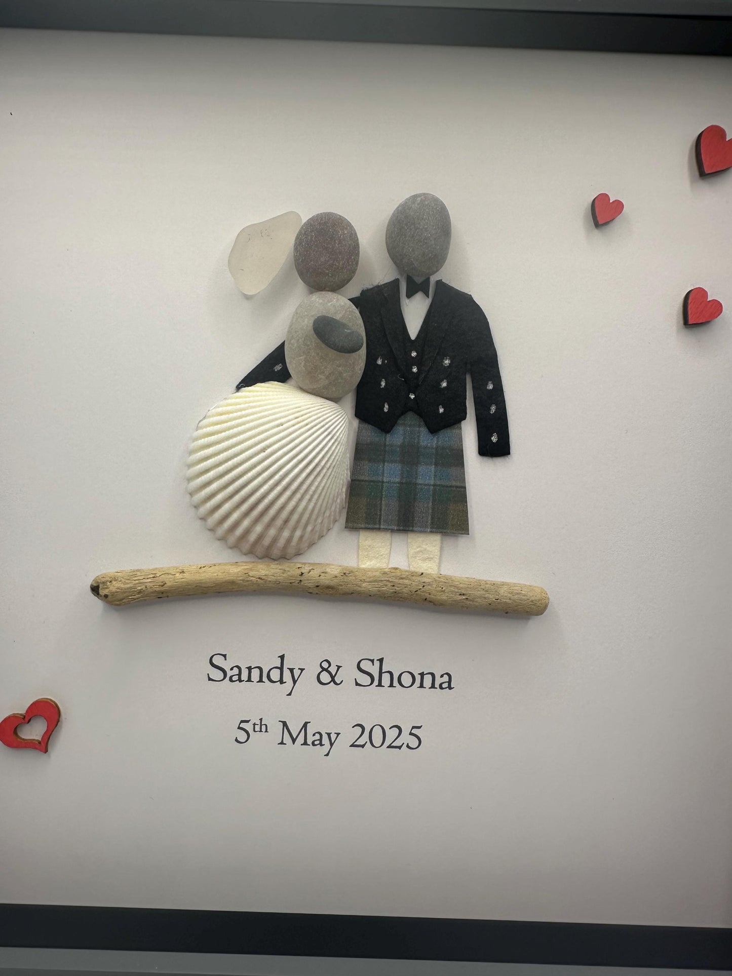 bride and groom frame, pebble art wedding gift, wedding gift, Scottish kilt, wedding pebble art, bride & groom pebble art